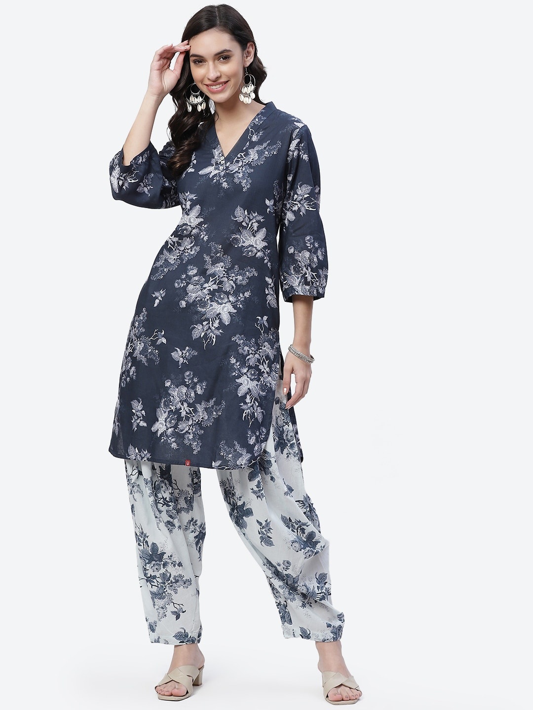 

Biba Women Navy Blue & White Floral Printed Pure Cotton Kurta with Salwar