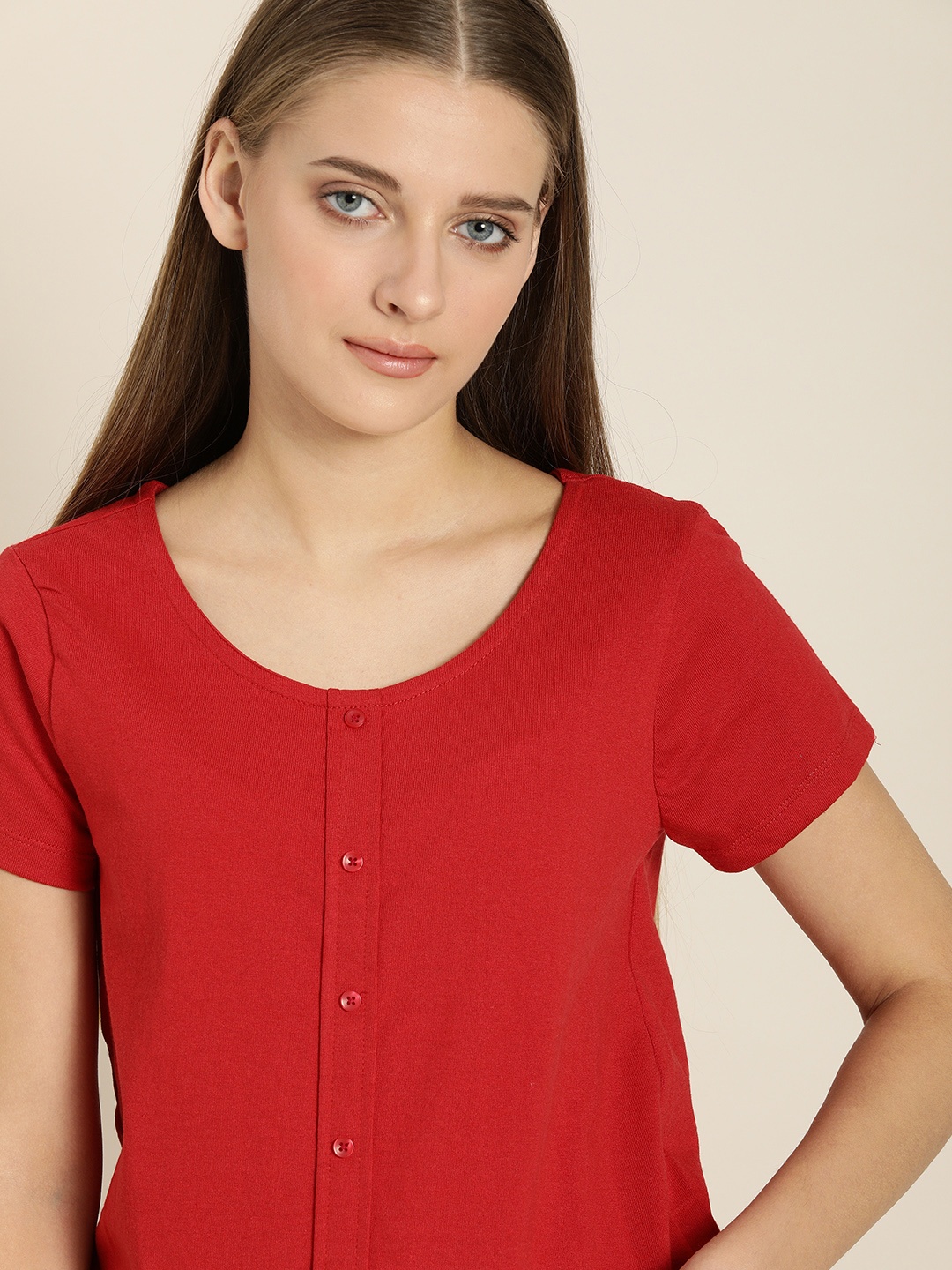 

ether Women Red Solid Round Neck T-shirt