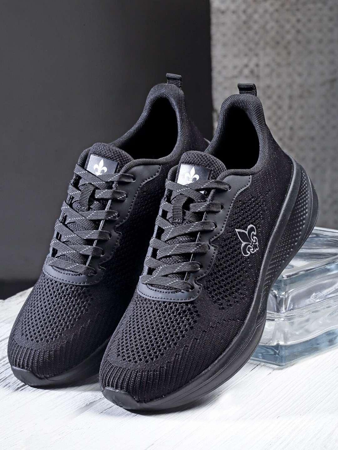 

Bond Street By Red Tape Men Black Mesh Walking Shoes