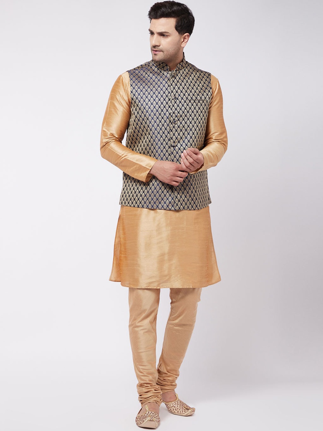 

VASTRAMAY Men Rose Gold Kurta with Pyjamas