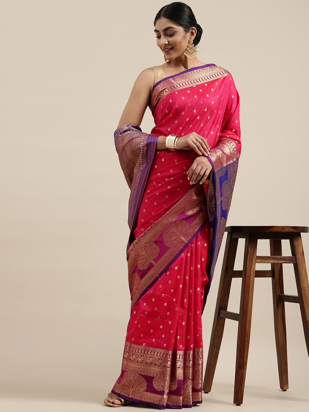

Mitera Pink & Gold-Toned Ethnic Motifs Silk Cotton Saree