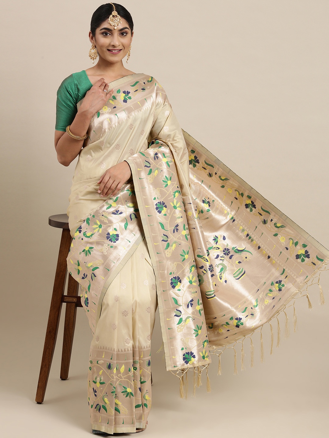 

Mitera Beige Woven Design Zari Silk Blend Paithani Saree