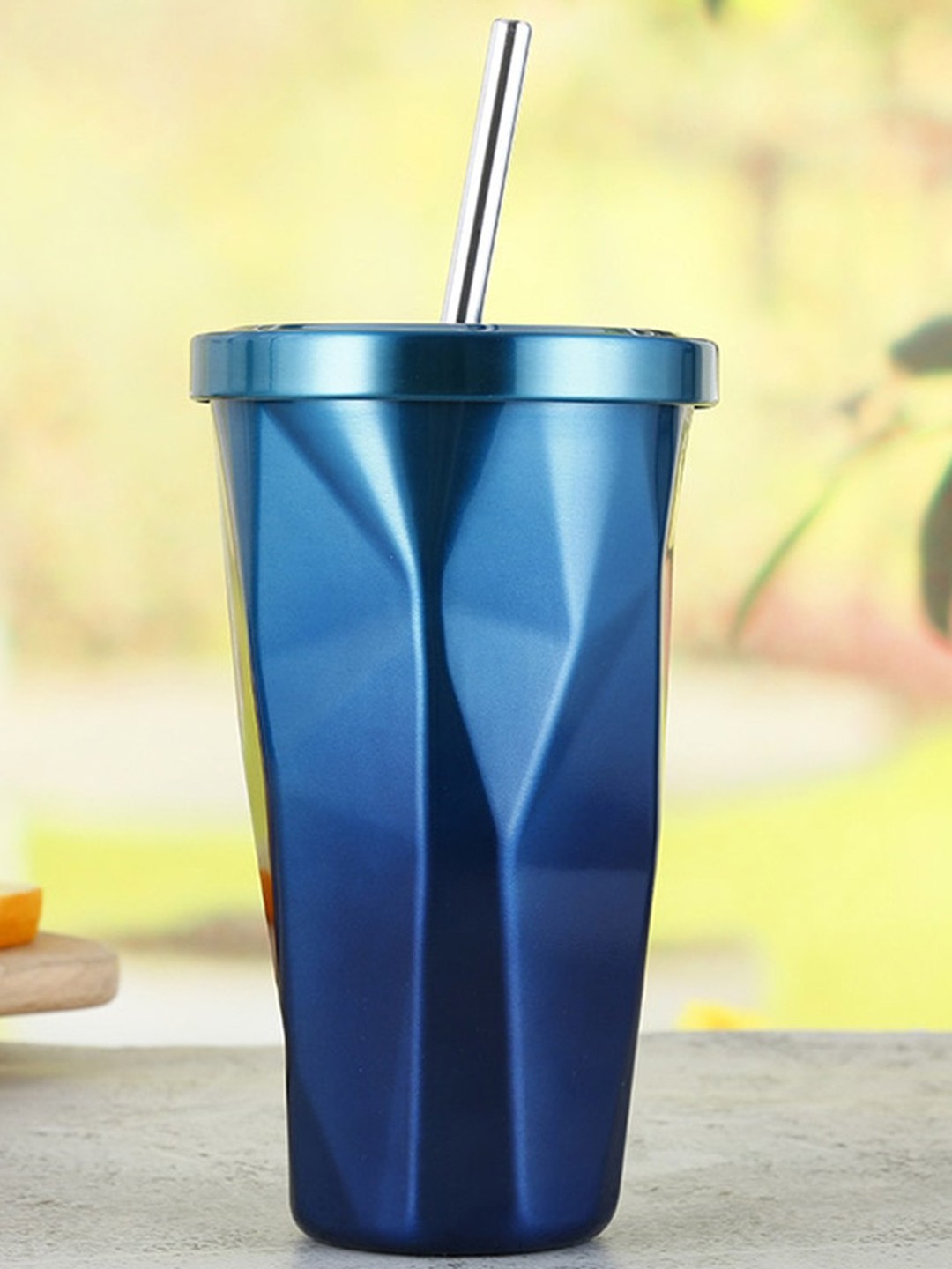 

BonZeaL Blue Solid Stainless Steel Glossy Gradient Mug Insulated Leakproof Tumbler 500 ml