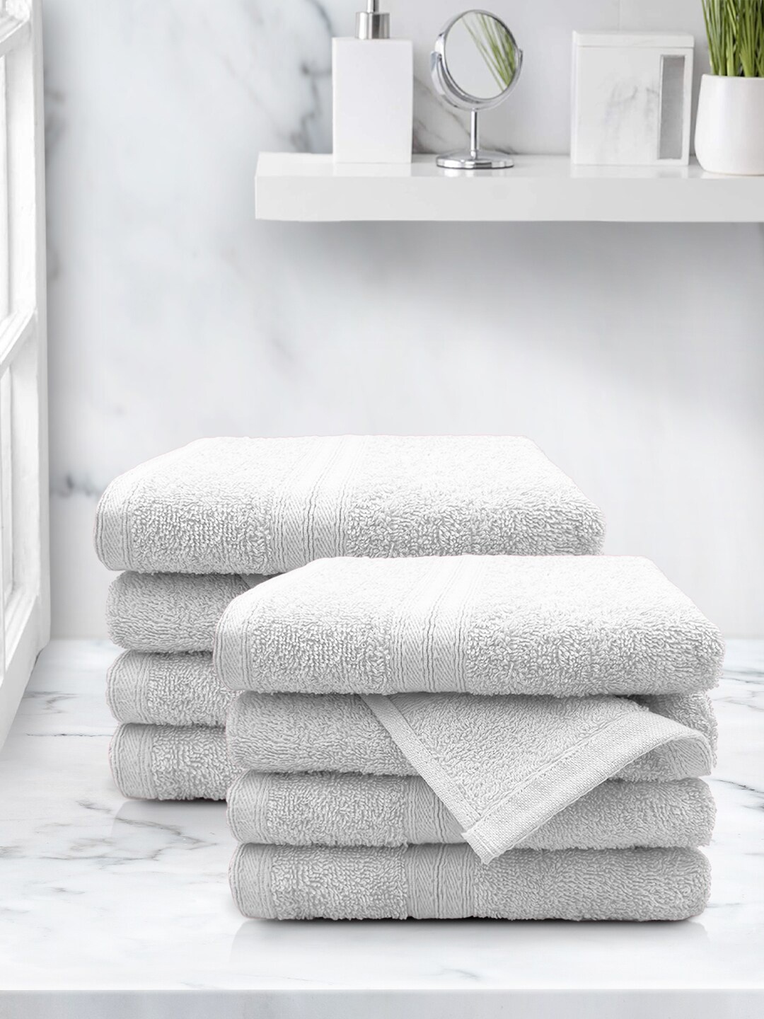 

Aura Set Of 8 White Solid 500 GSM Pure Cotton Hand Towels