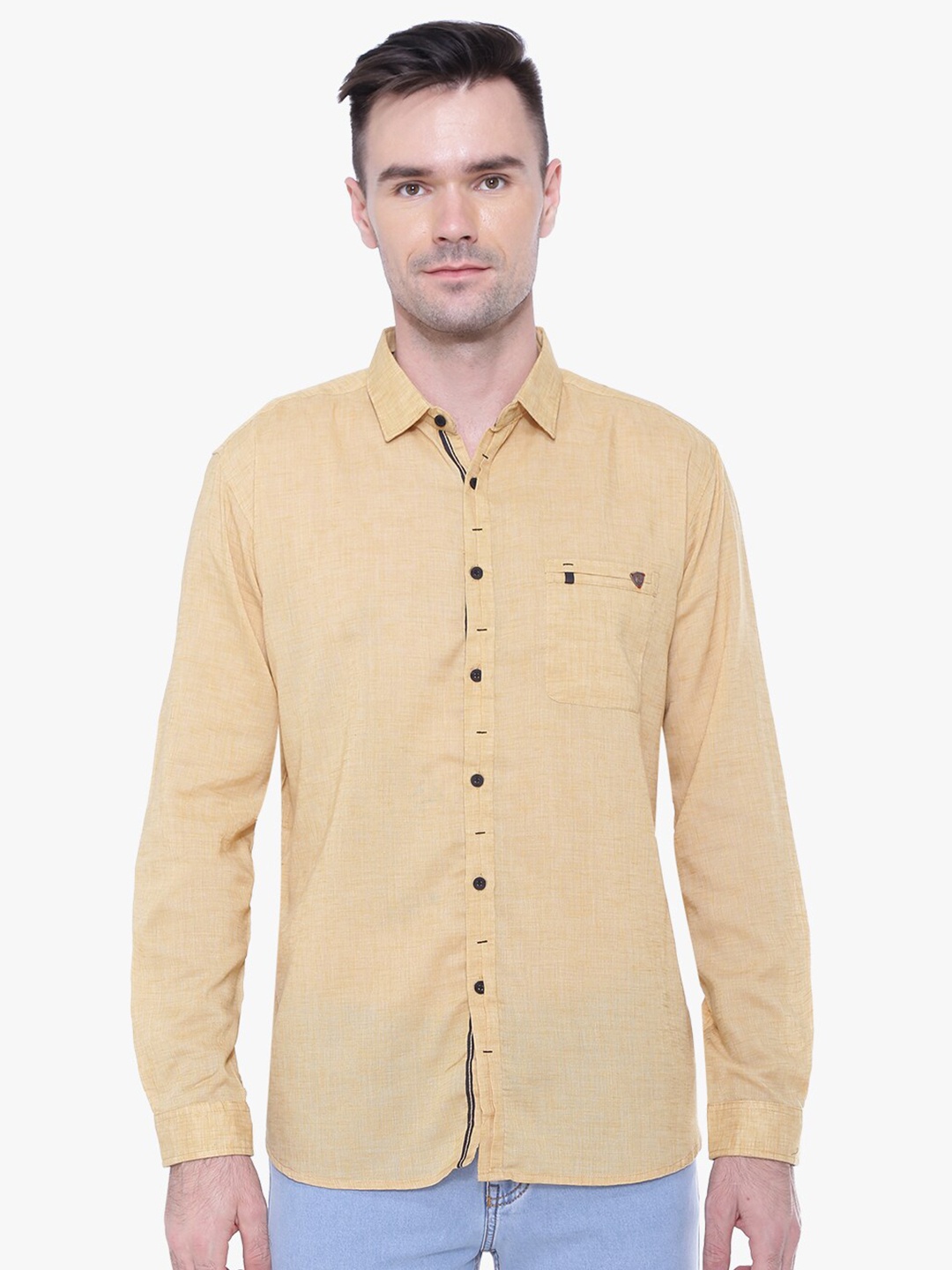 

Kuons Avenue Men Beige Smart Slim Fit Cotton Linen Casual Shirt