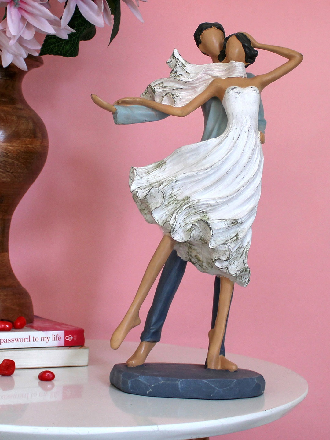 

TIED RIBBONS White & Brown Handcrafted Valentine Romantic Love Couple Showpiece