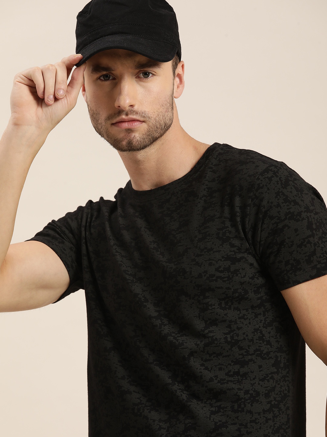 

Moda Rapido Men Black Printed Pure Cotton T-shirt