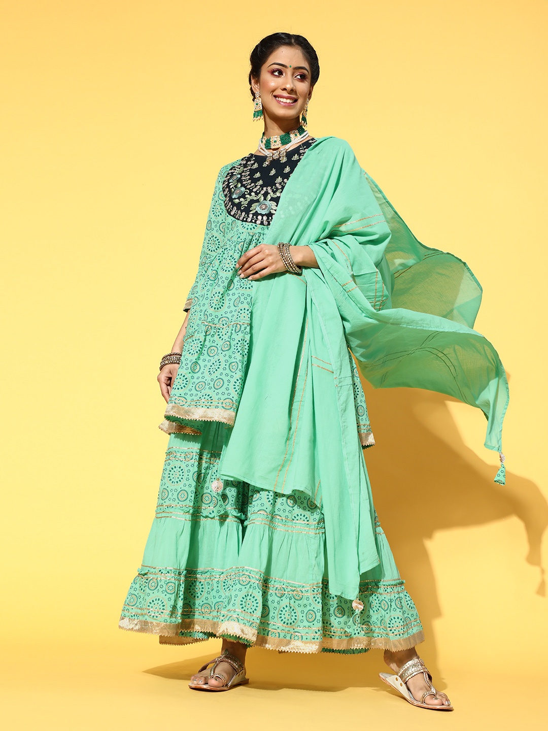 

DIVYANK Green Pure Cotton Short Kurti with Sharara