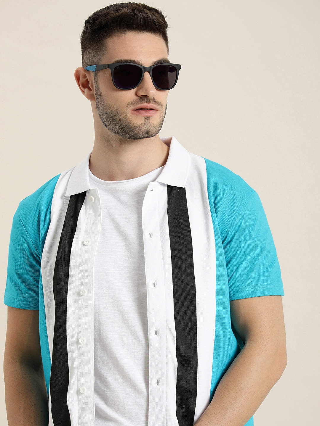 

Moda Rapido Men White & Blue Colourblocked Polo Collar Pure Cotton T-shirt
