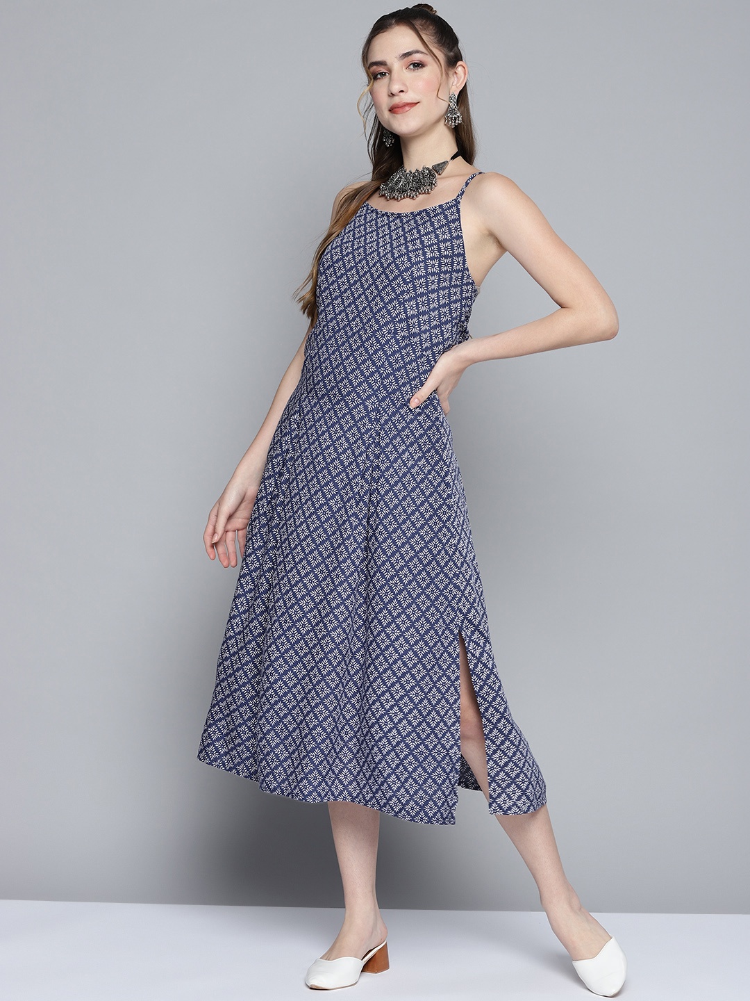 

HERE&NOW Blue & White Ethnic Motifs A-Line Midi Dress