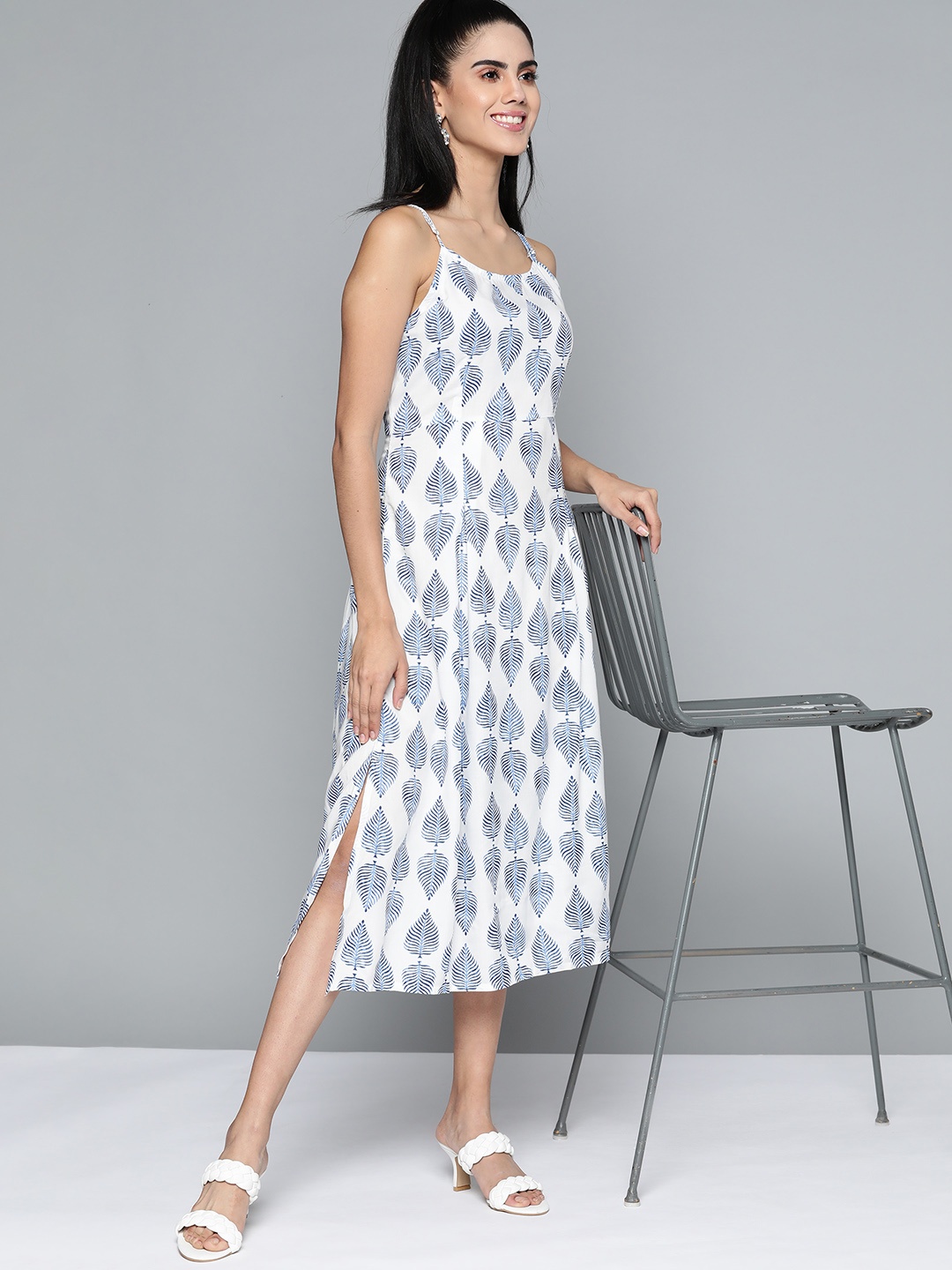 

HERE&NOW White & Blue Floral A-Line Midi Dress