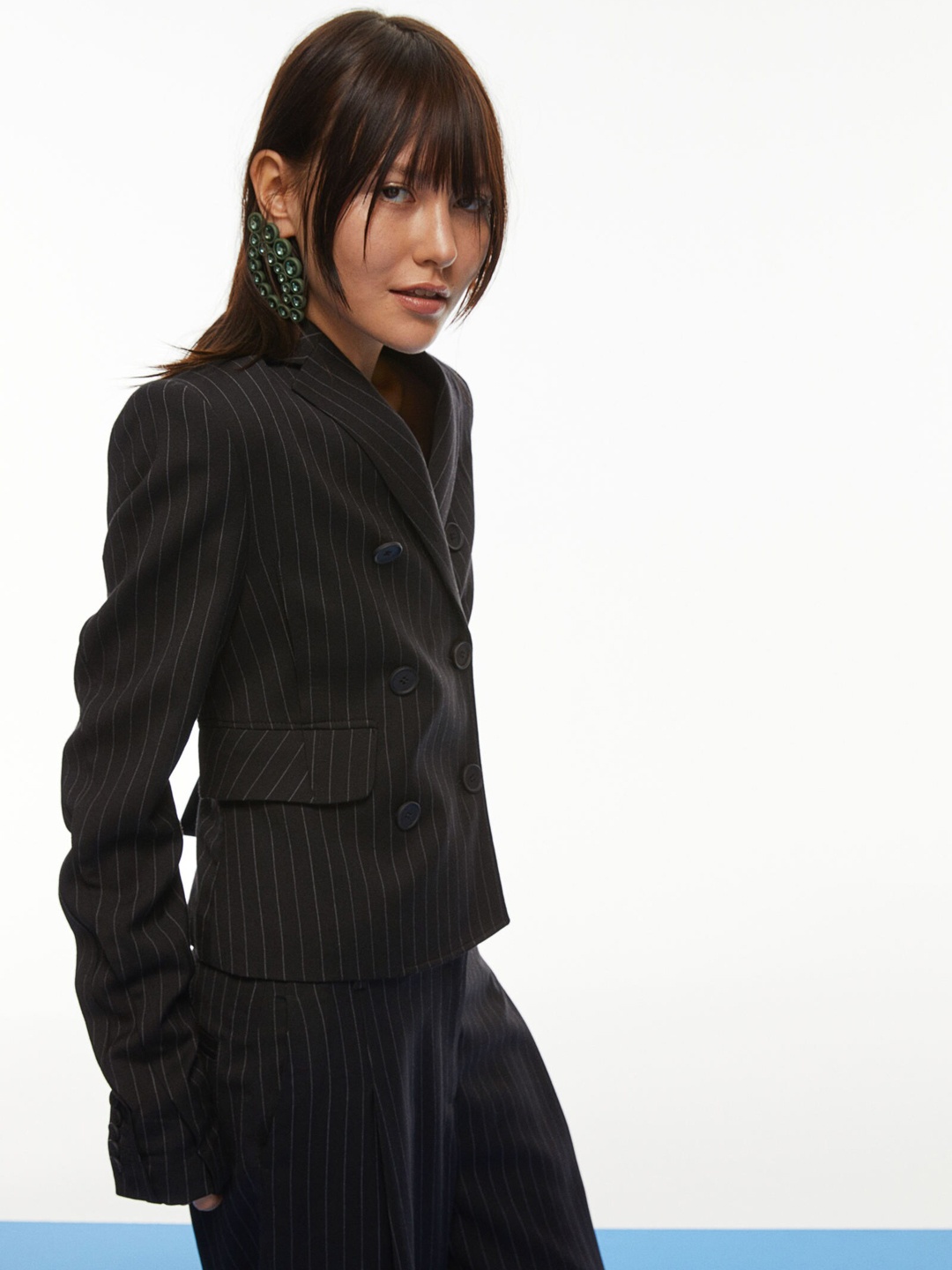 

H&M Women Black Pinstriped Blazer