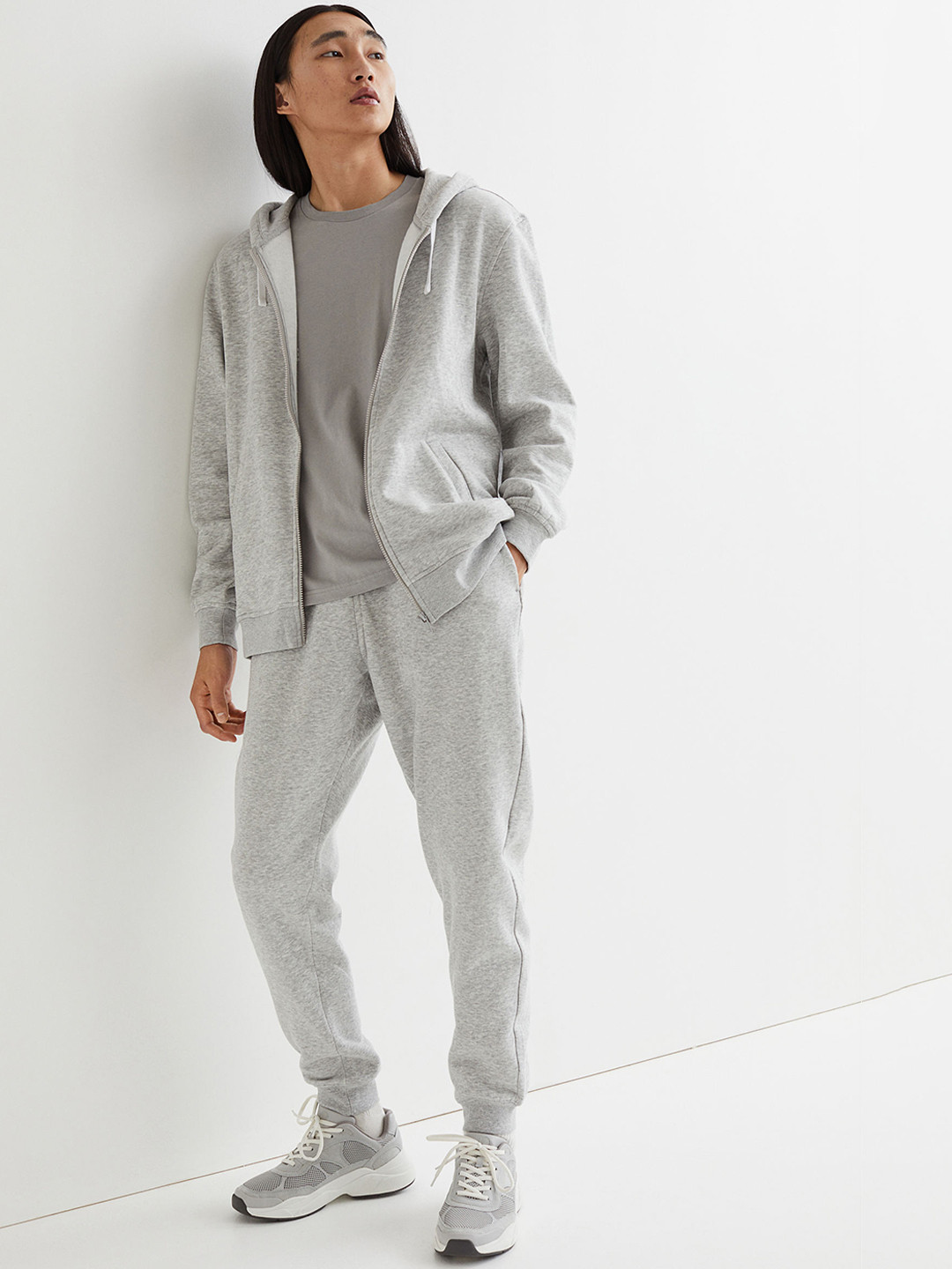 

H&M Men Grey 2-piece Relaxed Fit set