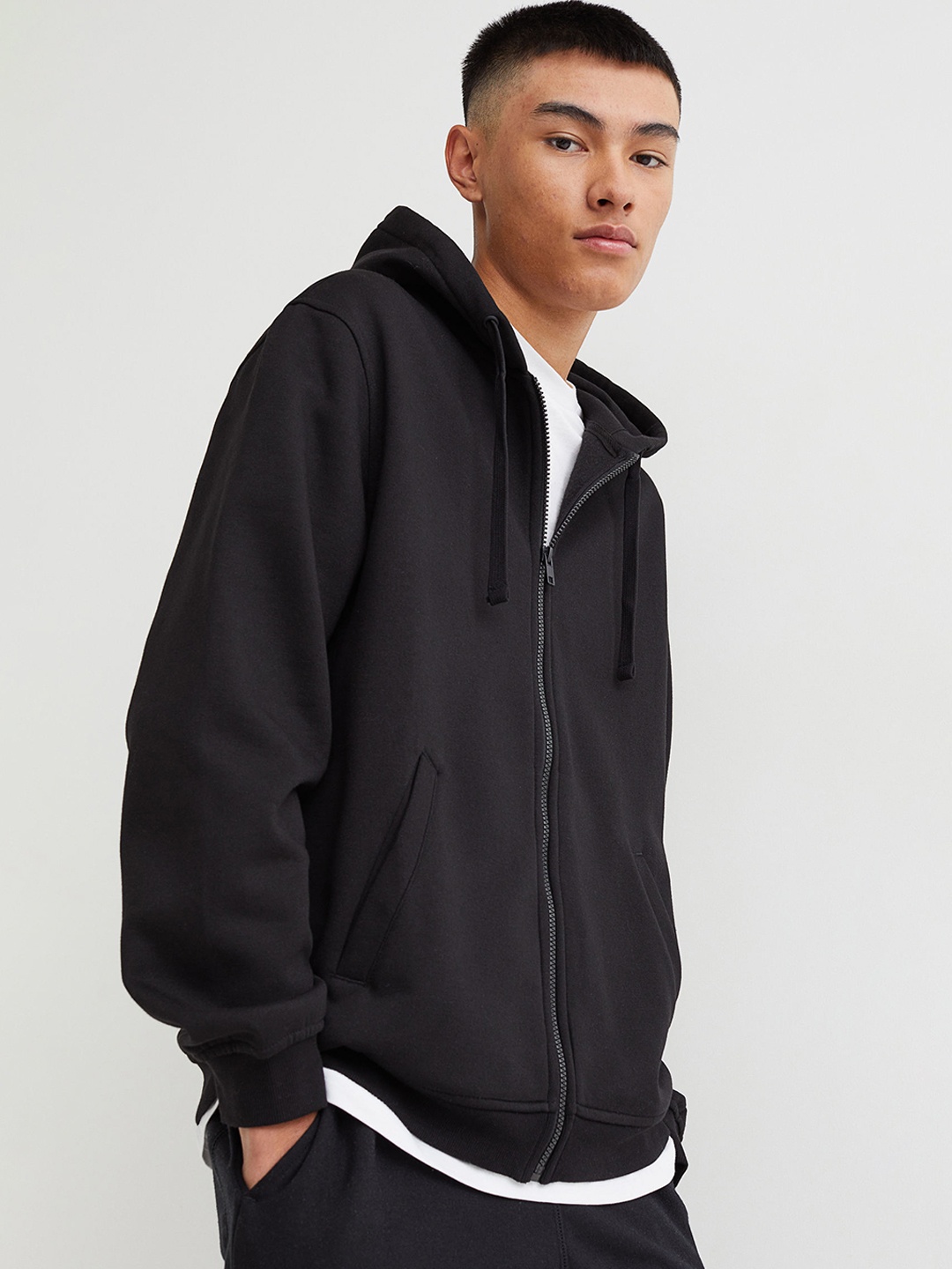 

H&M Men Black Solid 2-Piece Relaxed Fit Set