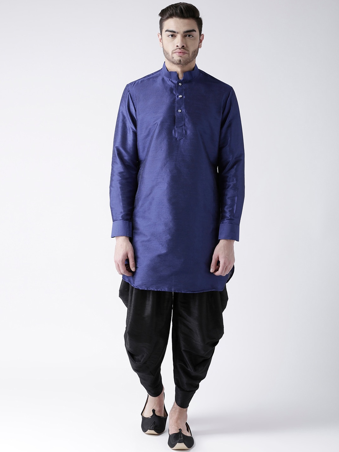 

DEYANN Men Navy Blue Dupion Silk Kurta with Dhoti Pants