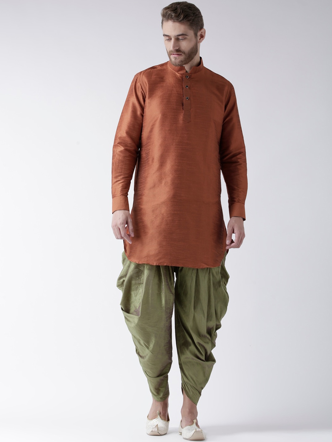 

DEYANN Men Orange Dupion Silk Pathani Kurta With Patiala