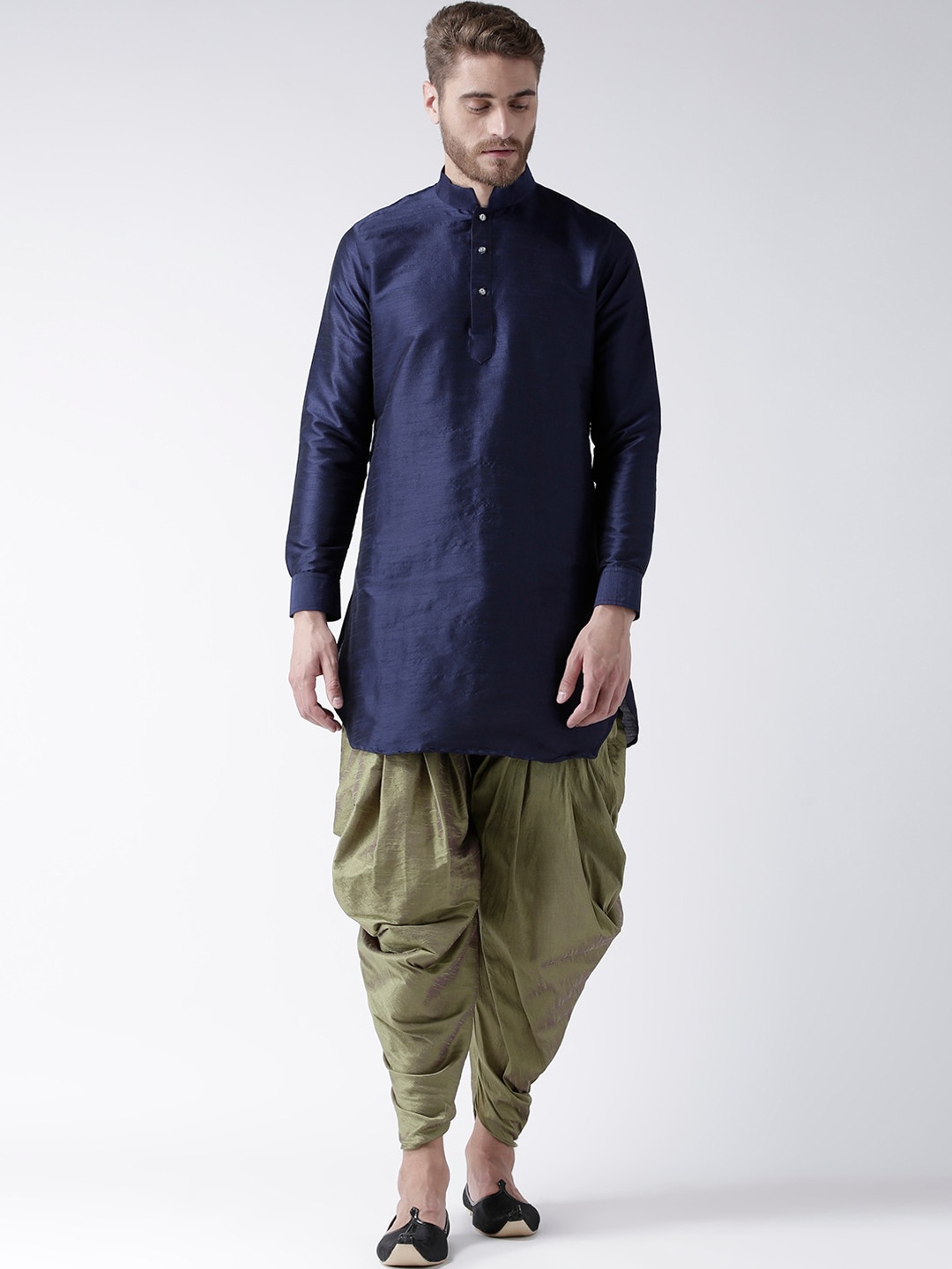 

DEYANN Men Navy Blue Dupion Silk Pathani Kurta With Patiala