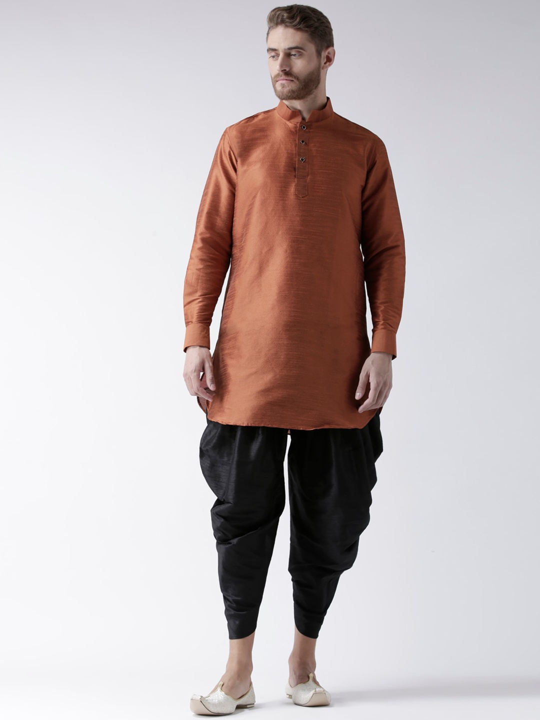 

DEYANN Men Orange Dupion Silk Pathani Kurta With Patiala