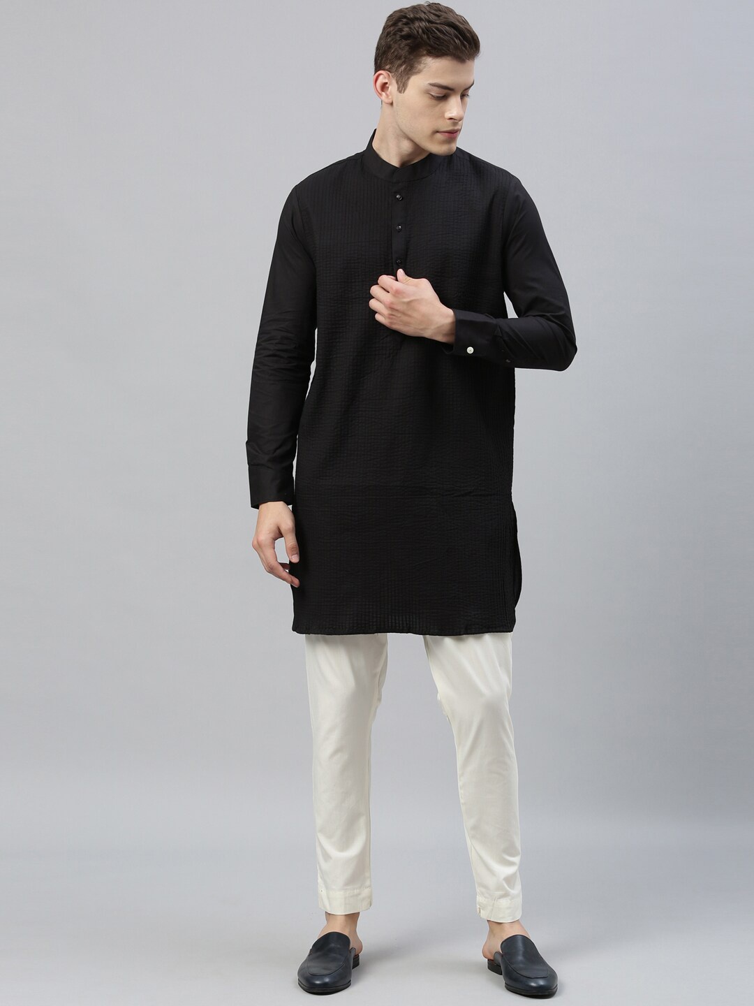 

RARE RABBIT Men Off- White Pyjama