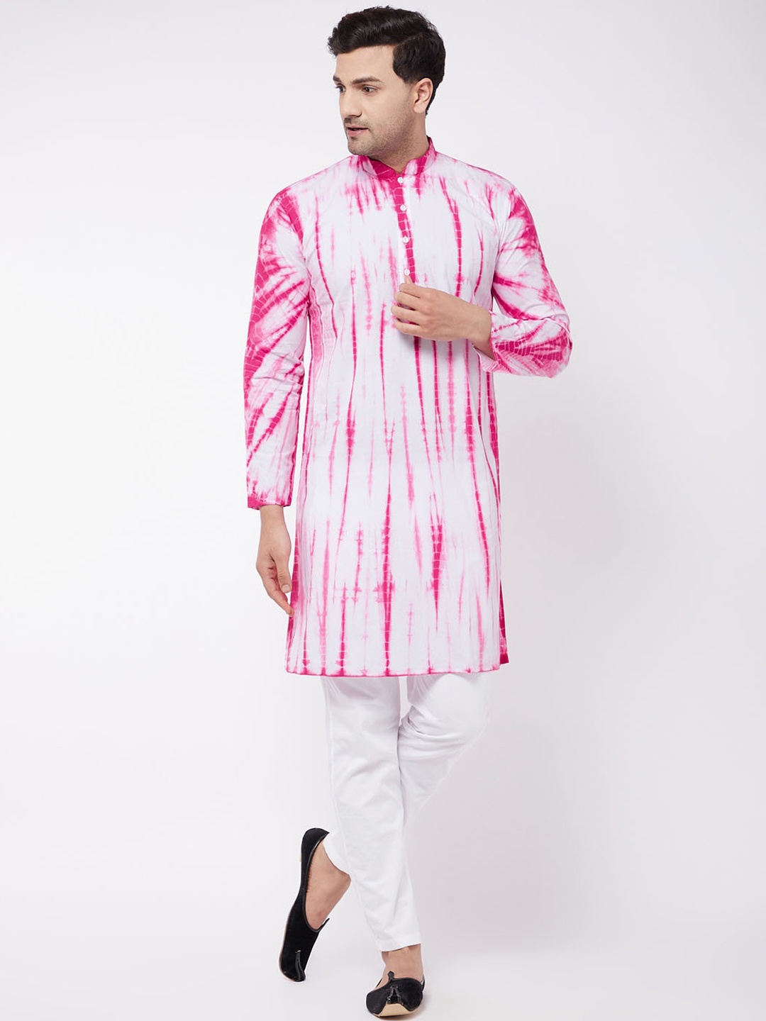 

VASTRAMAY Men Pink & White Dyed Pure Cotton Kurta with Churidar