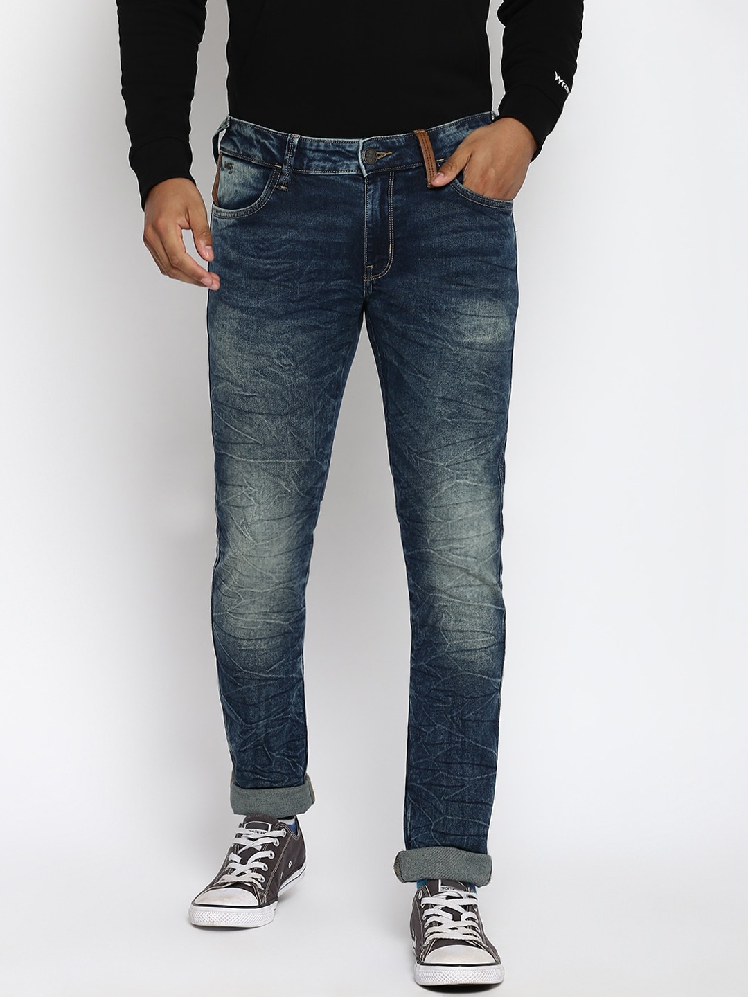 

Wrangler Men Blue Skinny Fit Low-Rise Low Distress Heavy Fade Jeans