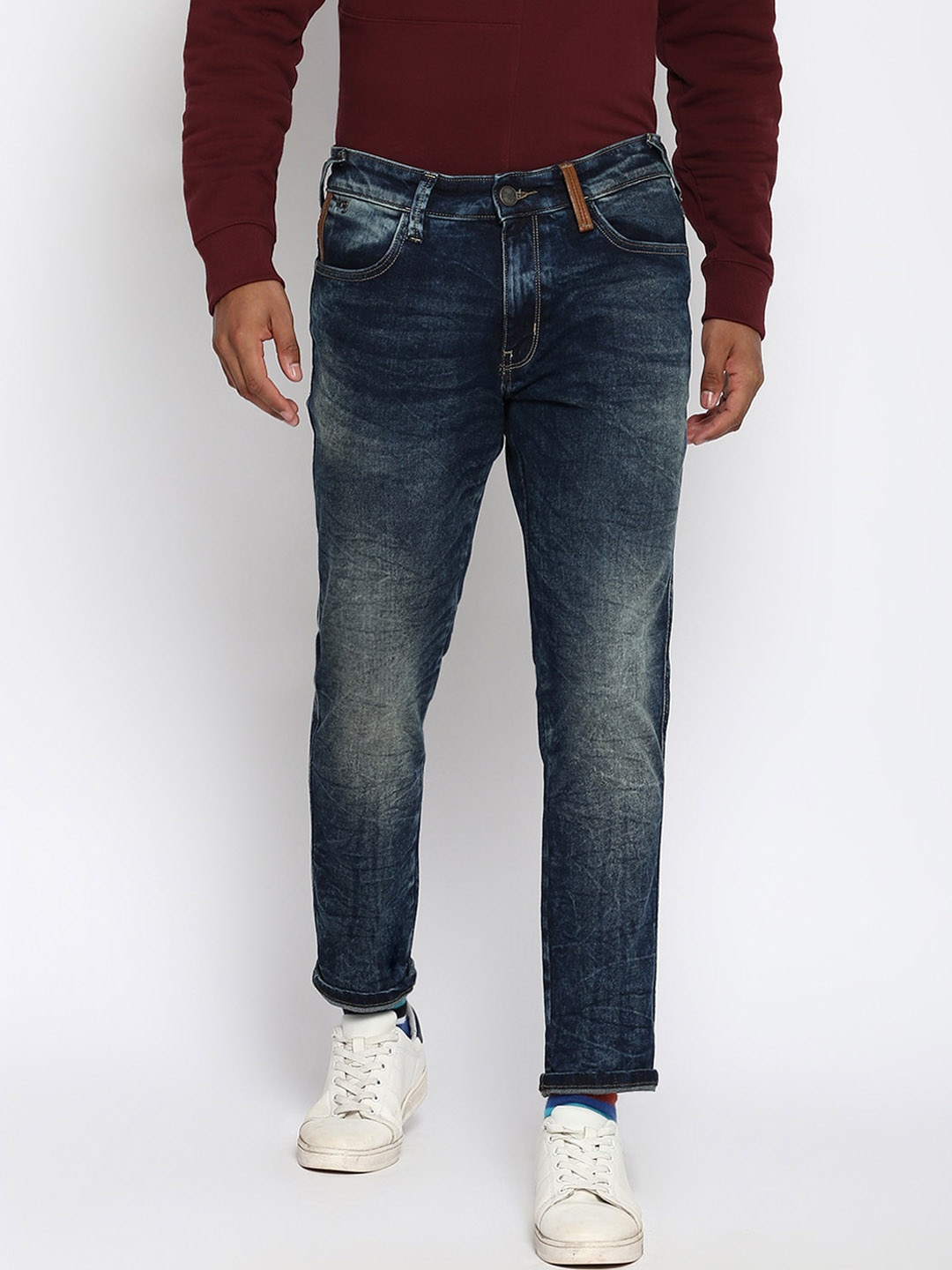 

Wrangler Men Blue Slim Fit Heavy Fade Jeans