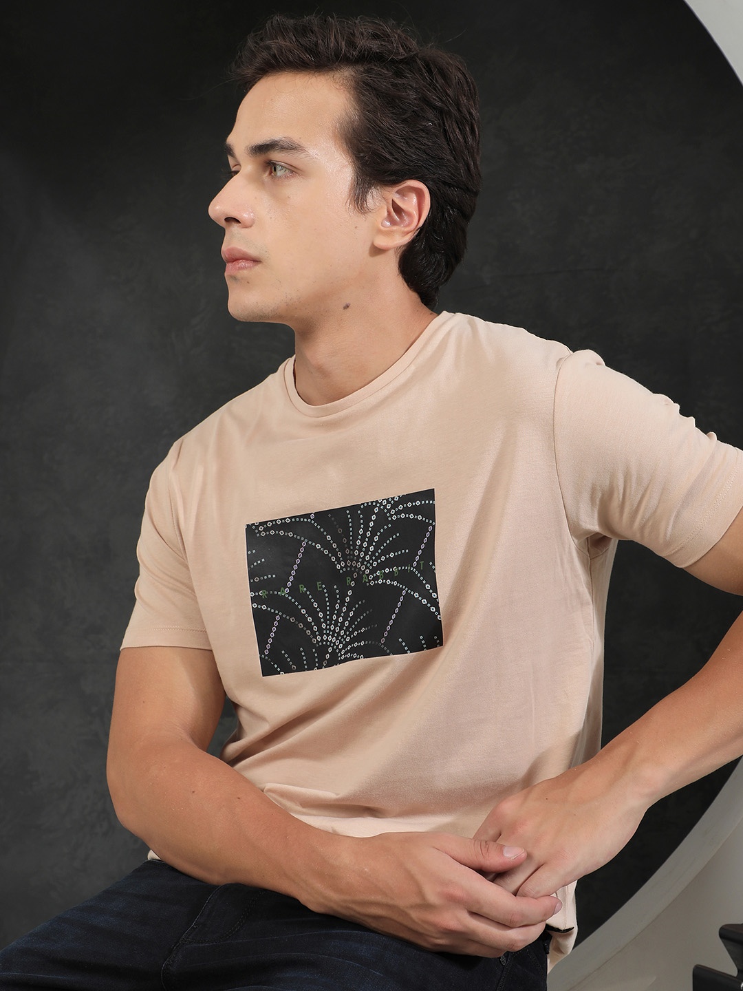 

RARE RABBIT Men Beige Printed Pure Cotton Slim Fit T-shirt