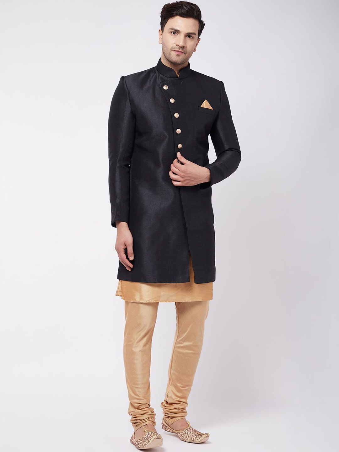 

VASTRAMAY Men Black & d Rose Gold-Coloured Woven Design Achkan Sherwani Set