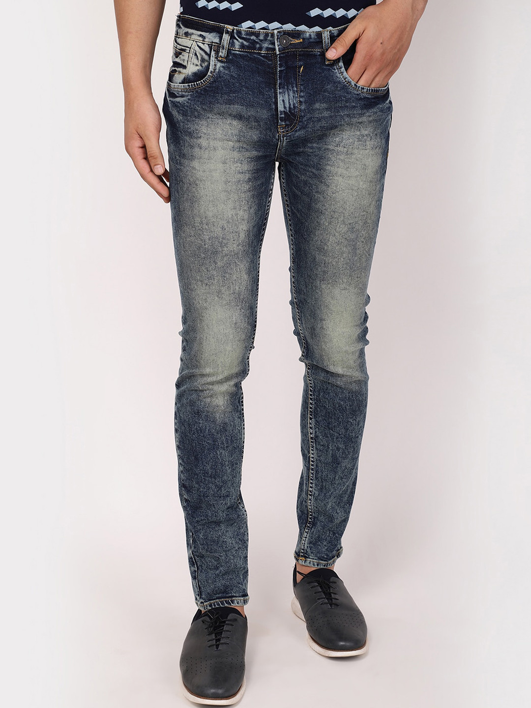 

Blackberrys Men Blue Slim Fit Low-Rise Slash Knee Heavy Fade Jeans