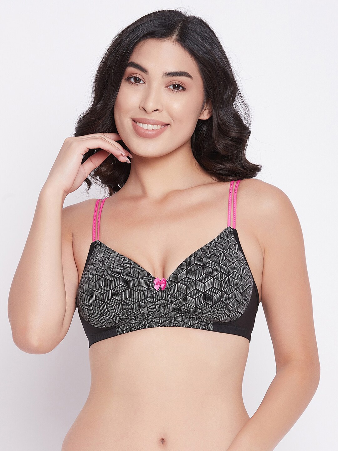 

Clovia Black & White Geometric Bra Lightly Padded