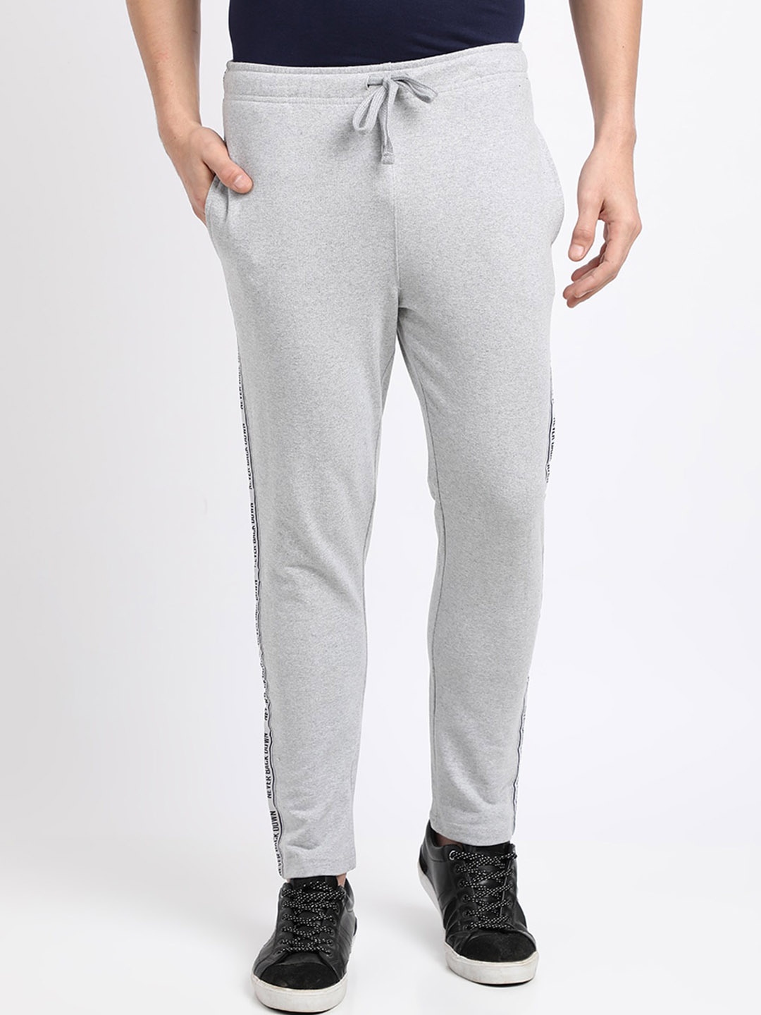 

MASH UNLIMITED Men Grey Cotton Track Pants
