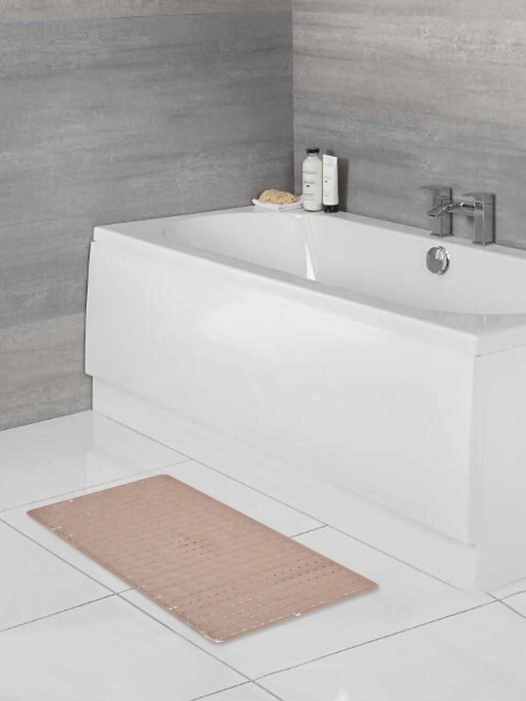 

Clasiko Grey Textured Anti Skid Bath Mat