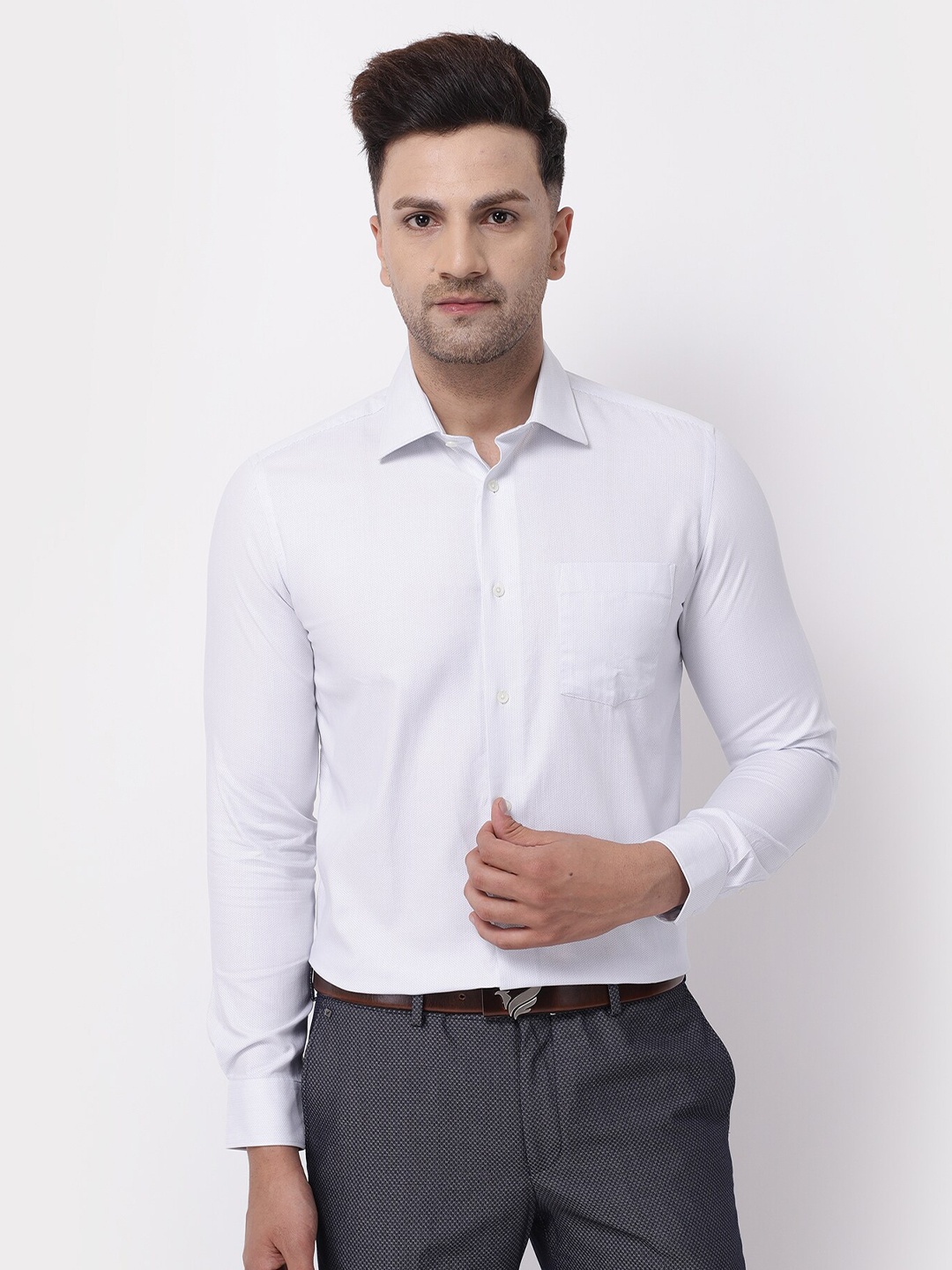 

Blackberrys Men White Slim Fit Cotton Formal Shirt