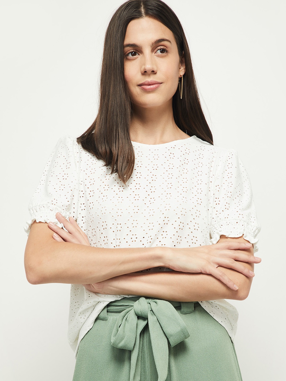 

max White Schiffli Top