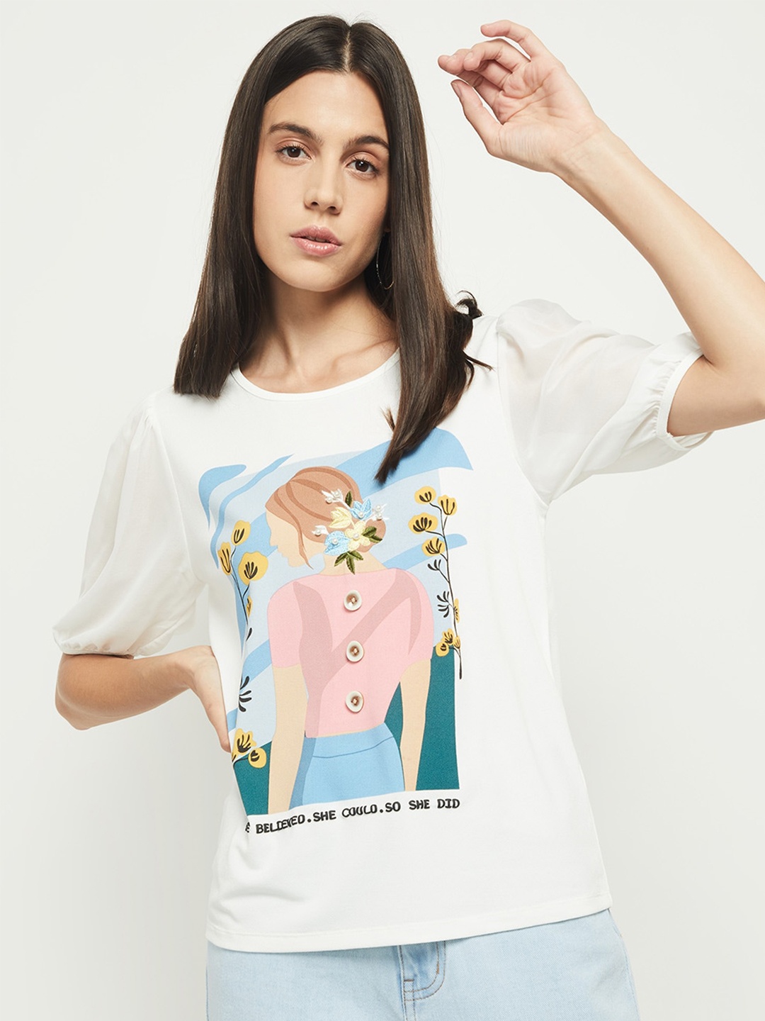 

max Women White Printed T-shirt