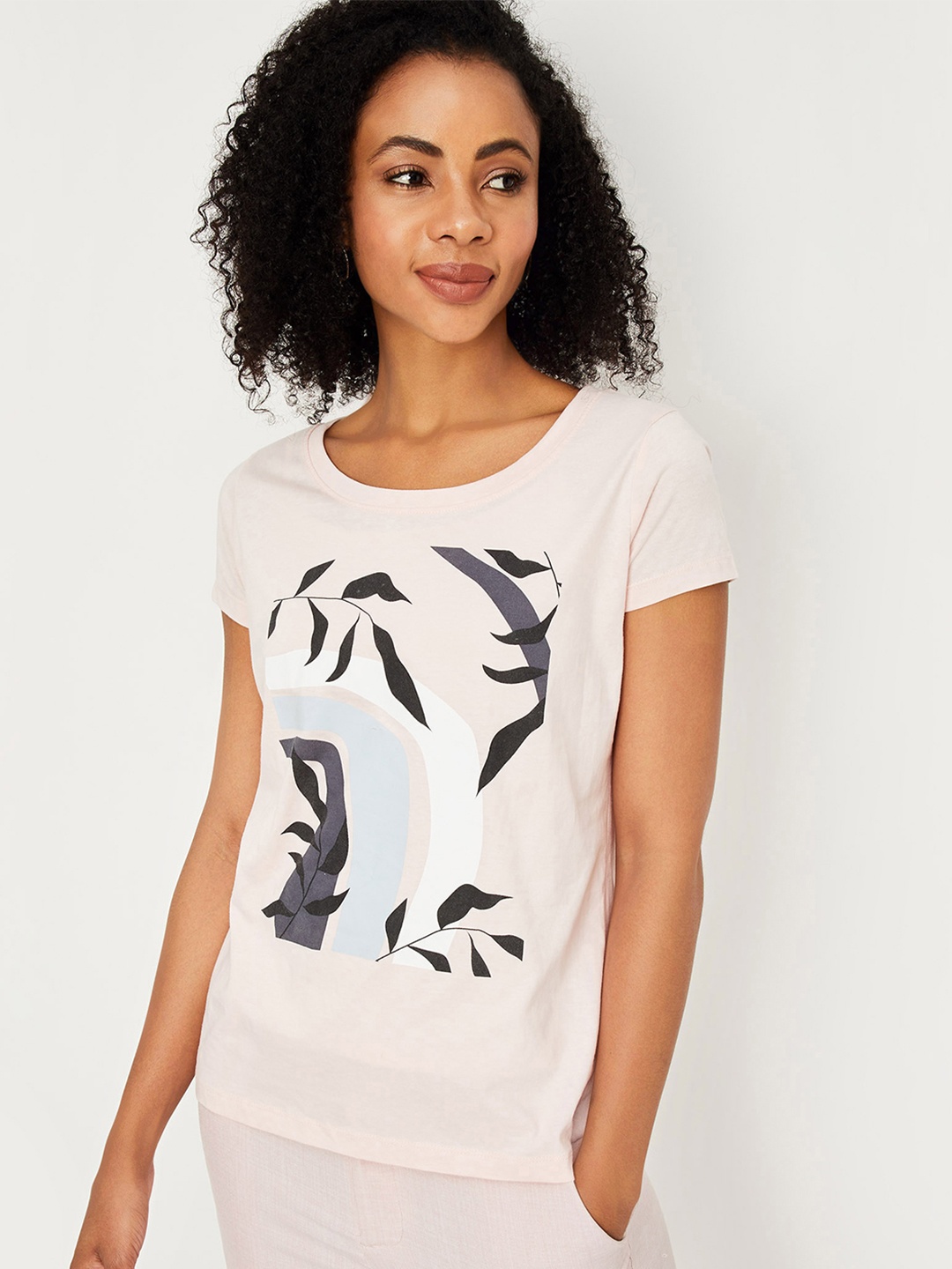 

max Women Pink Graphic Printed Pure Cotton T-shirt