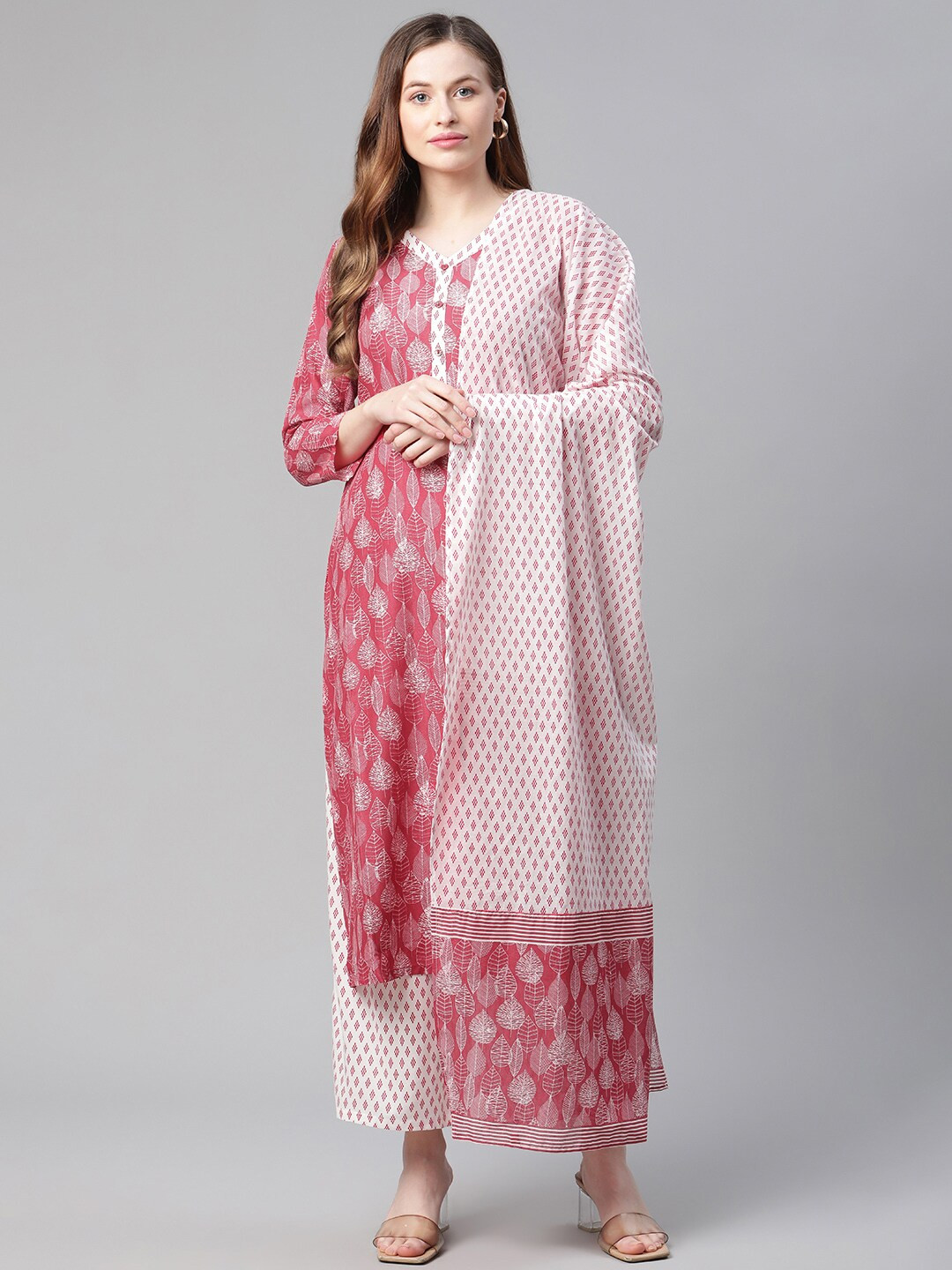 

Rangriti Women Assorted Printed Kurta with Palazzos & Dupatta