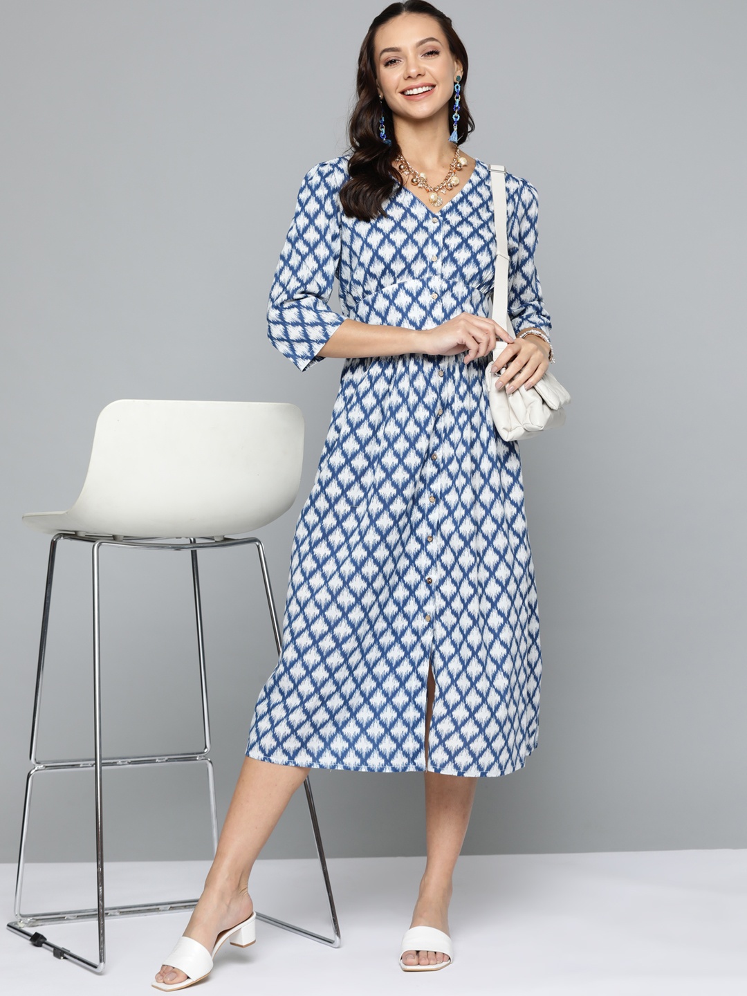 

HERE&NOW Women Blue & White Printed Pure Cotton A-Line Midi Dress