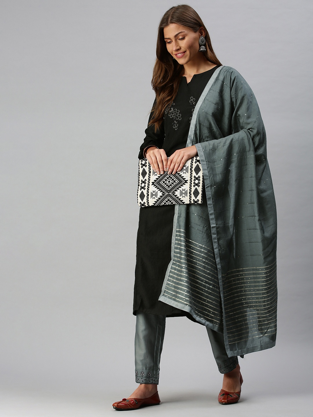 

SheWill Women Black & Grey Yoke Design Kurta with Trousers & Dupatta