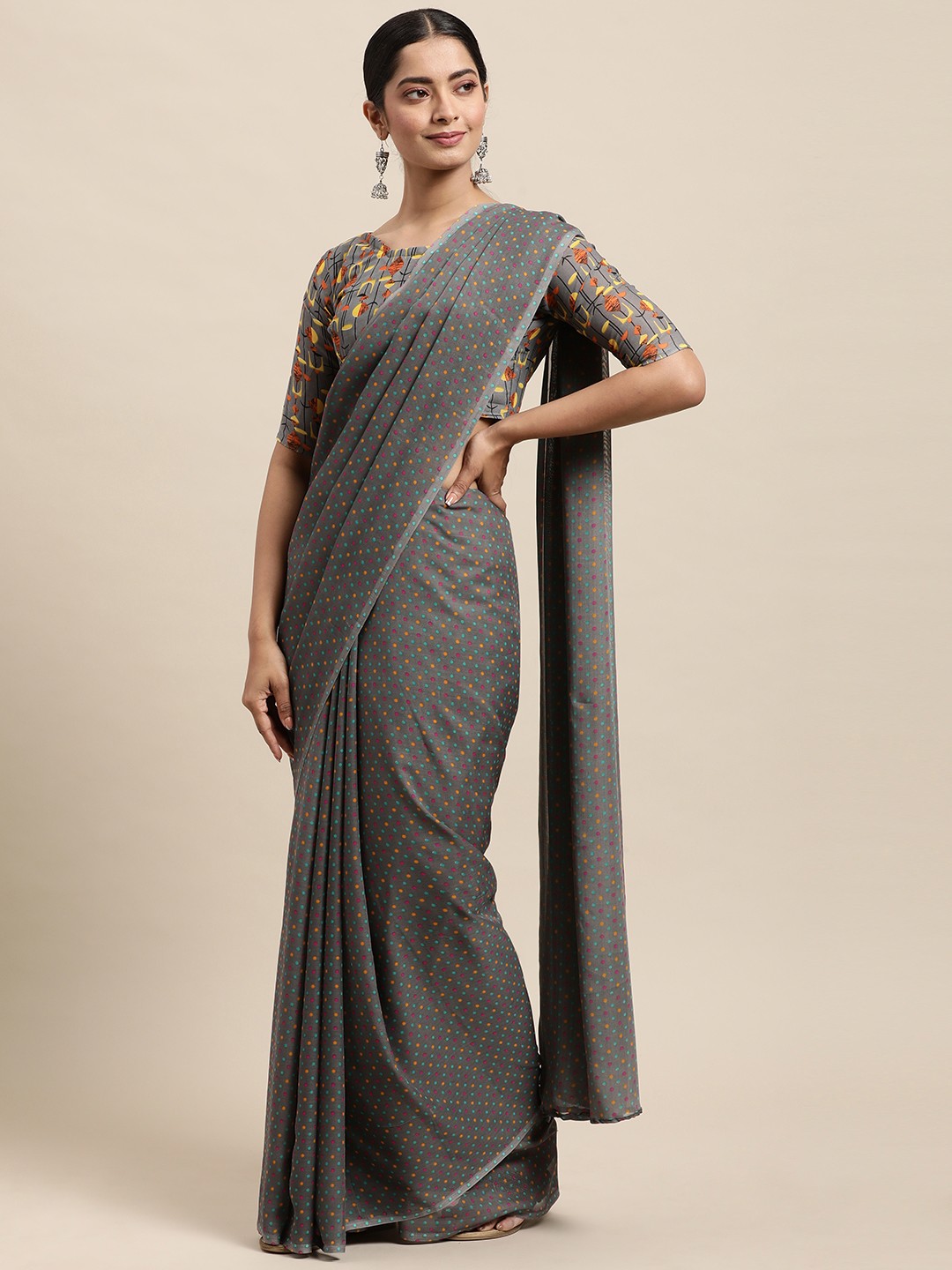 

KALINI Women Grey Printed Saree