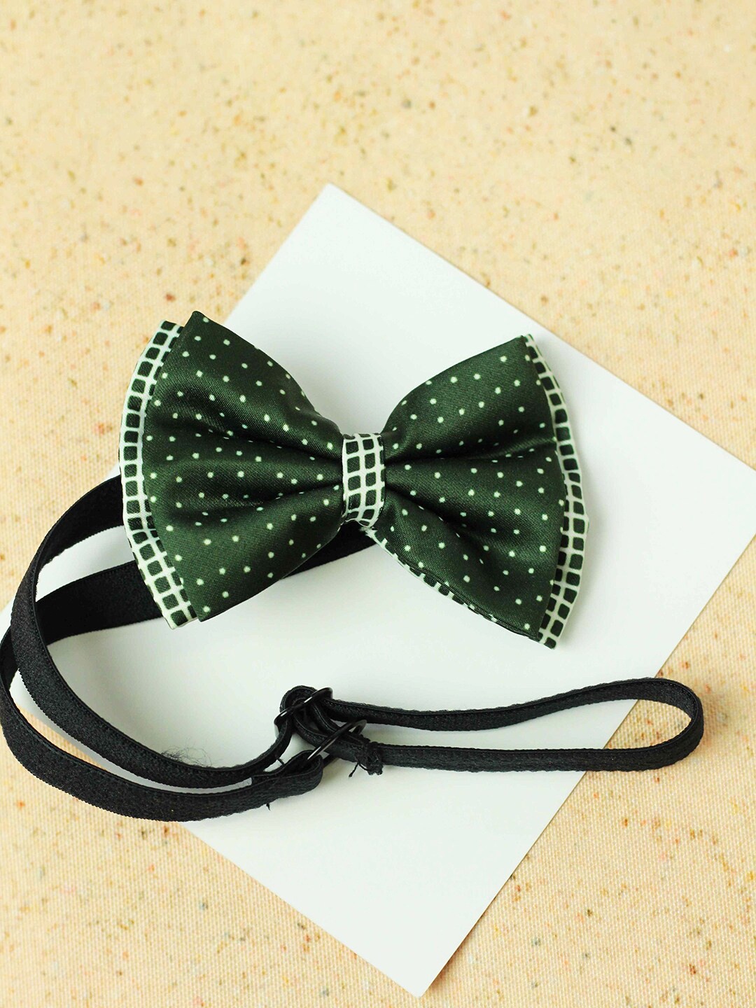 

Tossido Girls Green & White Printed Layered Bow With Adjustable Elastic Hairband