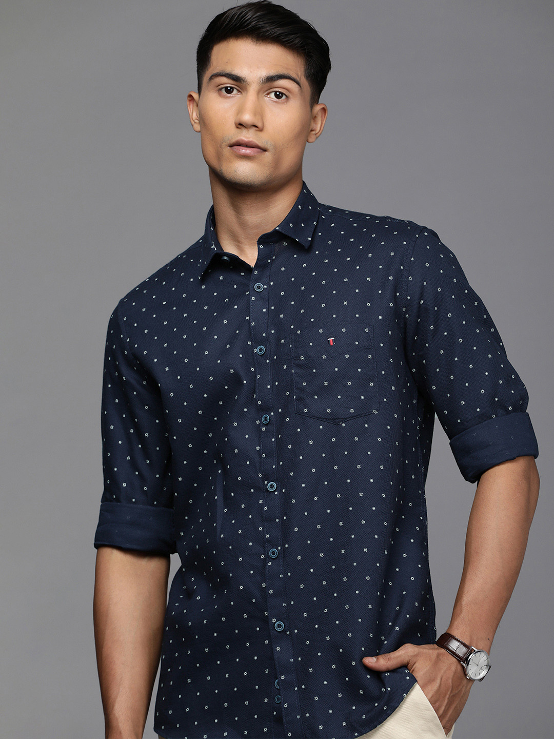 

Louis Philippe Sport Men Navy Blue & White Printed Slim Fit Pure Cotton Casual Shirt