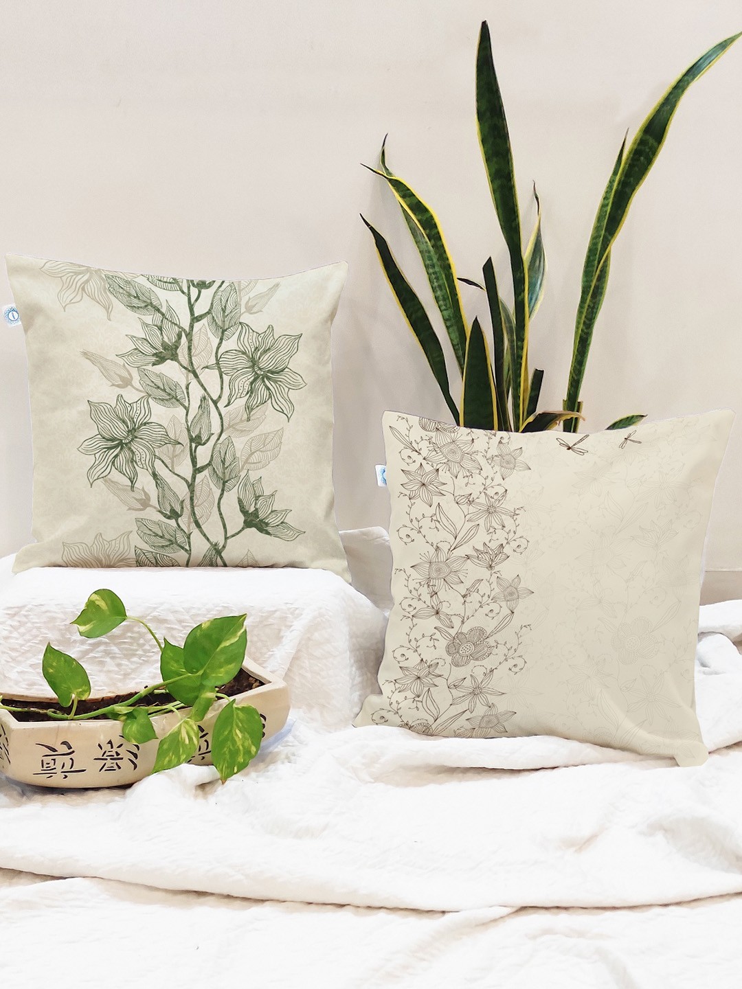 

STITCHNEST Set Of 2 Cream-Coloured & Green Floral Square Cushion Covers