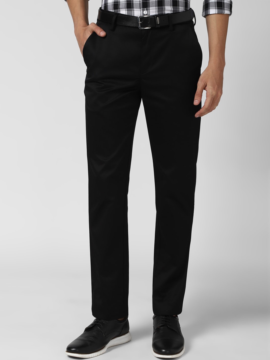 

Peter England Casuals Men Black Slim Fit Formal Trousers