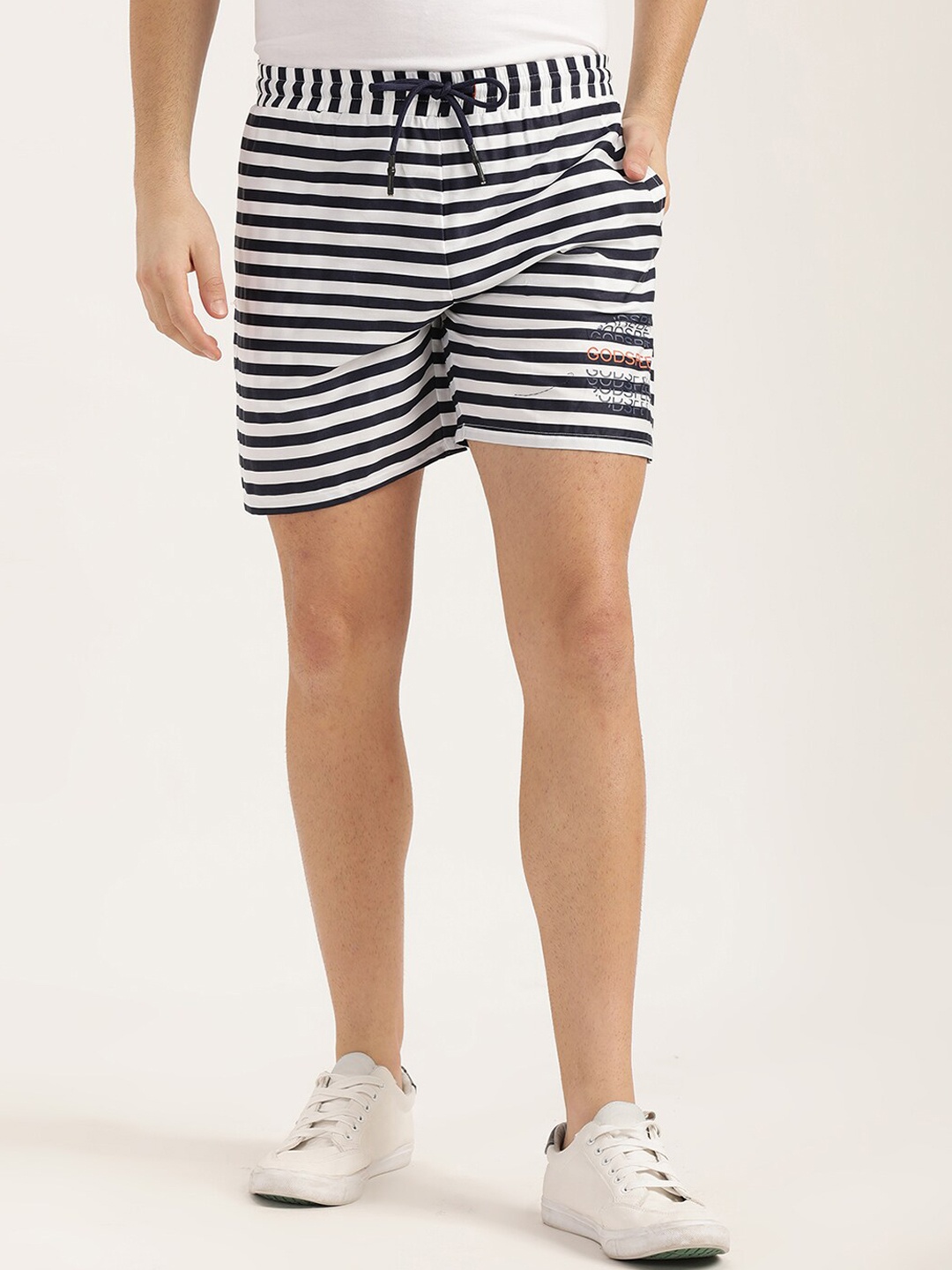 

V2 Value & Variety Men Black Striped Shorts