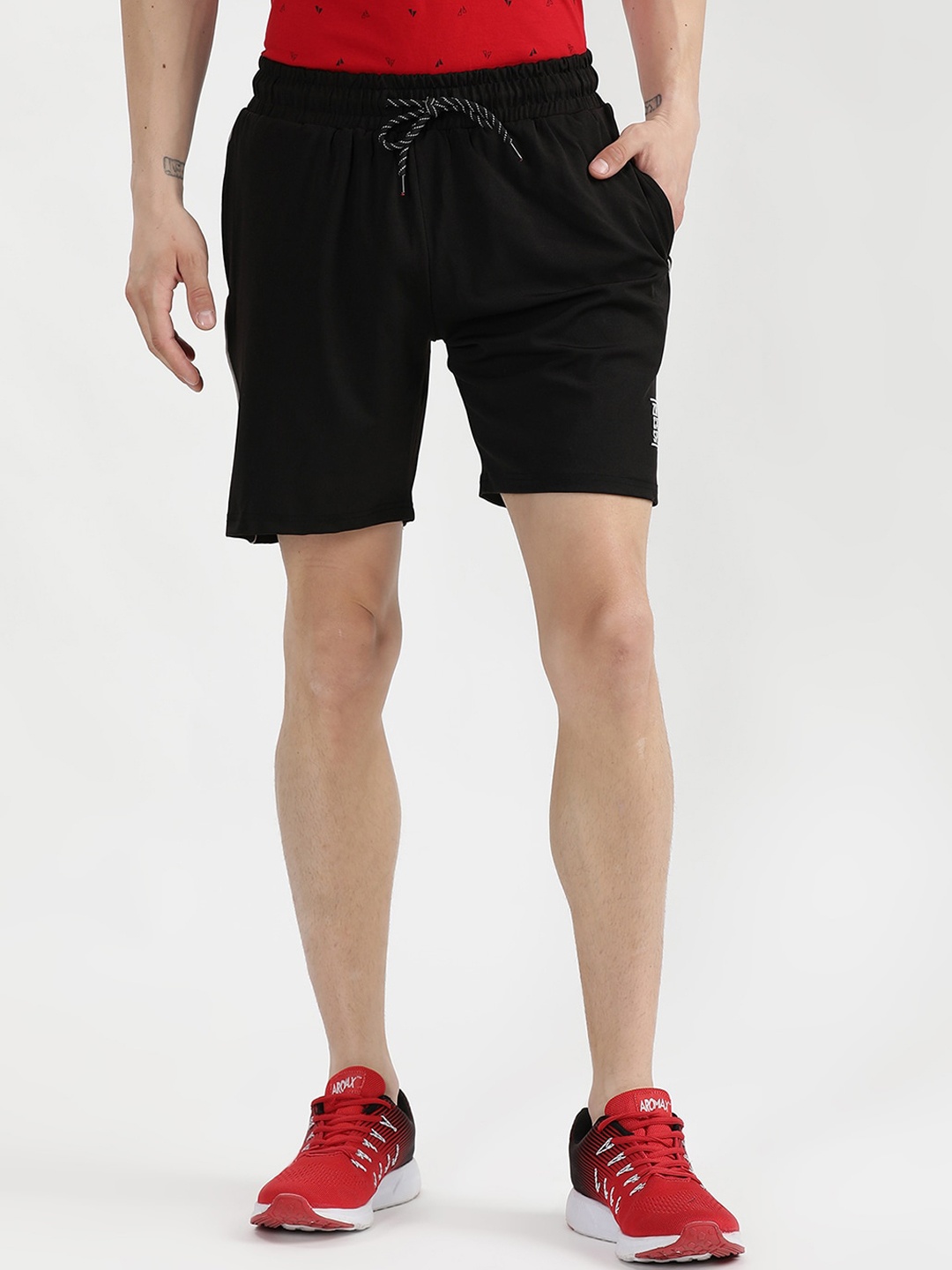 

V2 Value & Variety Men Black Solid Mid-Rise Shorts