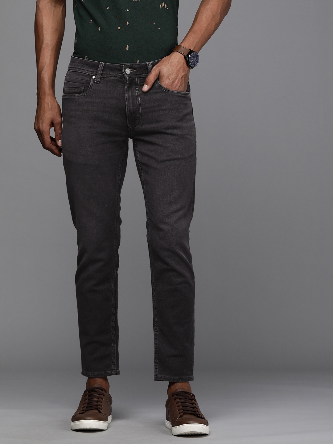 

Louis Philippe Jeans Men Grey Smart Slim Fit Low-Rise Light Fade Stretchable Jeans