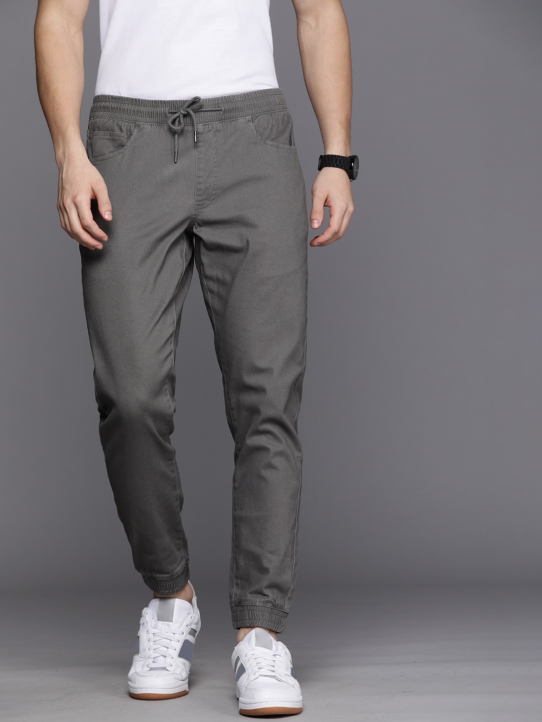 

Louis Philippe Jeans Men Charcoal Solid Loose Fit Joggers