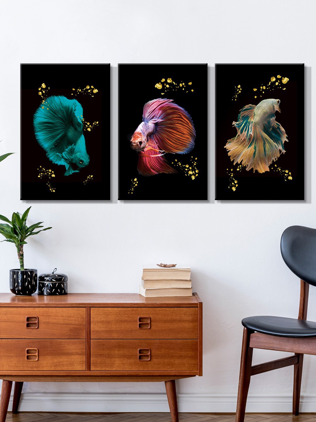 

999Store Set Of 3 Black & Pink Beautiful Fish Painting Framed Wall Art