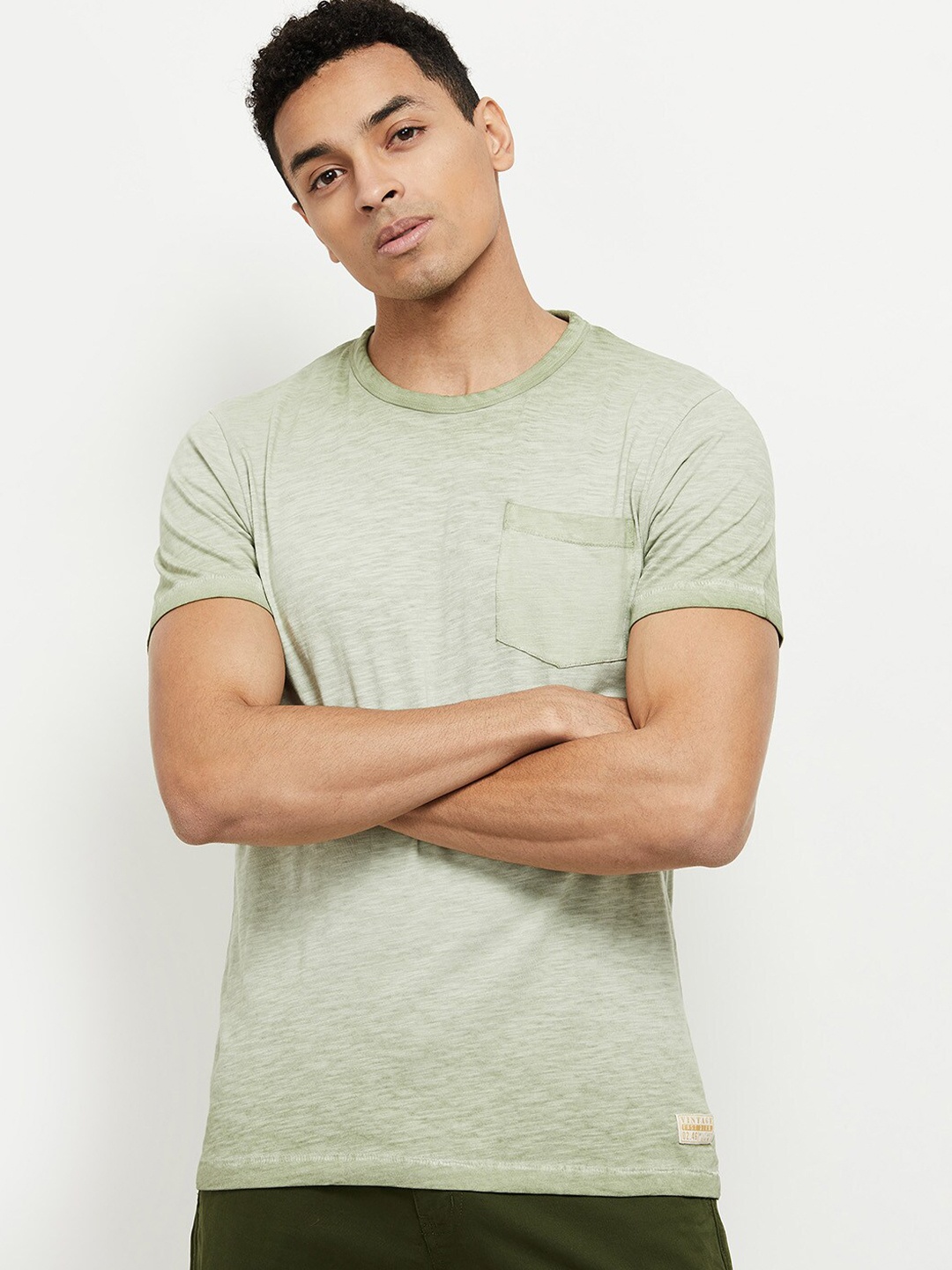 

max Men Green Pockets Pure Cotton T-shirt